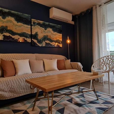 Charm And Sea, Large Studio Designed By Architect Куль-де-Сак Экстерьер фото